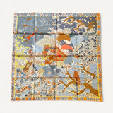 Lenço Hermès 90 Dans Le Bras de Séléné Gris Beuté / Saumon / Jaune