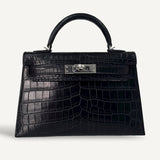 Bolsa Hermès mini kelly alligator Matte Noir com Ferragens Palladium