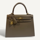 Bolsa Hermès Kelly 25 Etoupe Epsom Sellier com Ferragens Gold