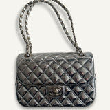 Bolsa Chanel Mirror Backpack w/ Star Coin Calfskin Prata