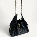 Bolsa Chanel 25 Small Preto com Ferragens Douradas