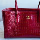 Bolsa Chanel Tote Calfskin Crocodile Embossed Burgundy