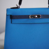 Bolsa Hermès Kelly 25 Epsom Bleu Zanzibar | Bleu Nuit com Ferragens Palladium
