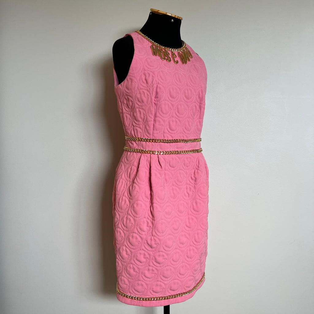 Vestido Moschino Pink com Correntes Gold – Front Row