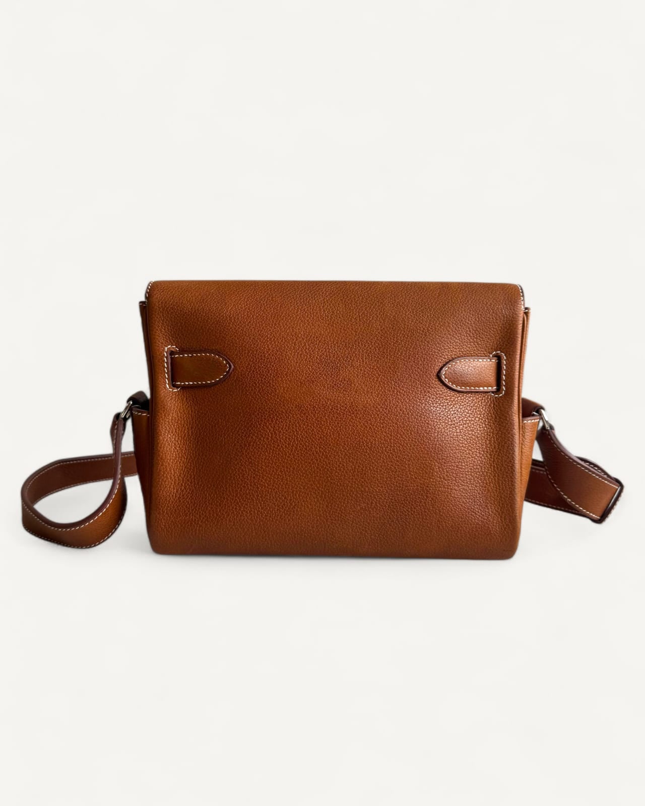 Bolsa Hermès Kelly Messenger PM Barenia com Ferragens Palladium