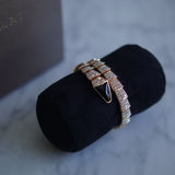 Pulseira Bvlgari Serpenti Viper Rose Gold com Pavê de Diamantes e Pedra em Ônix