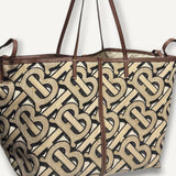 Bolsa Burberry Tote Praia em Canvas Monograma