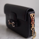Bolsa Tiracolo Gucci Wallet on Chain Horsebit 1955 Mini Cristais Preta