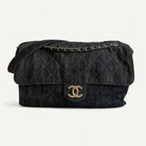 Bolsa Chanel Classic Messenger Flap Bag Navy Quilted Denim Stretch Spirit