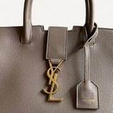 Bolsa Saint Laurent Downtown Baby Tote in Grained Leather Bege
