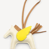 Charm Hermès Pegasus Branco e Amarelo GM