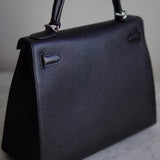 Bolsa Hermès Kelly 28 Sellier Epsom Noir com Ferragens Palladium