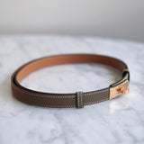 Cinto Hermès Kelly Epsom Etoupe com Ferragens Rose Gold