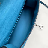 Bolsa Hermès Kelly Pochette Zanzibar com Ferragens Palladium