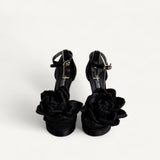 Sandália Dolce & Gabbana Keira com Aplicação Floral Preta