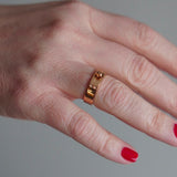 Anel Hermès Kelly Rose Gold 18K Com Diamantes Cravejados Modelo Pequeno