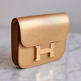 Carteira Hermès Constance Slim GoatSkin Chevre Dore com Ferragens Gold