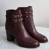 Bota Valentino Rockstud Couro Marrom