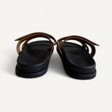 Sandália Rasteira Chypre em Couro Gold