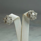 Brinco Full Diamond Flor Hexagonal 3,98CT