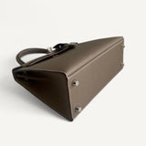 Bolsa Hermès Kelly 25 Epsom Sellier Etoupe com Ferragens Palladium