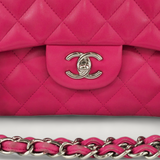 Bolsa  Chanel Jumbo Double Flap em Couro Lambskin Pink Ferragem Prata