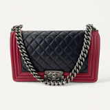 Bolsa Chanel Boy Small Preta com Vermelho