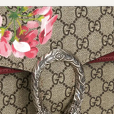 Bolsa Gucci Dionysus GG Blooms Shoulder Bag