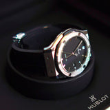 Relógio Hublot Classic Fusion Titanium Deep Blue Com diamantes 38mm