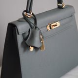 Bolsa Hermès Kelly 25 Epsom Vert Amande com Ferragens Gold