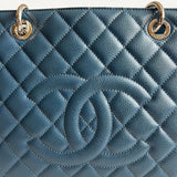 Bolsa Chanel Shopper Azul Marinho com Ferragens Prateadas