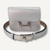 Conjunto Cinto Kelly belt e Carteira Constance Slim Silver Hermès