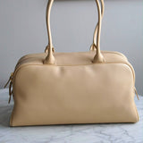 Bolsa Chanel Bowling Calfskin Bege Grande
