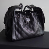 Bolsa Chanel 25 Small Caviar Preta com Ferragens Prateadas