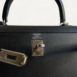 Bolsa Hermès Kelly 25 Noir com Ferragens Palladium