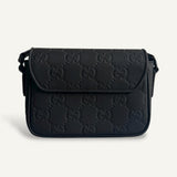 Bolsa Gucci Rubber-Effect Mini Messenger Bag Preta