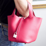 Bolsa Hermès Picotin 18 Clemence Rose Shocking com Ferragens Palladium