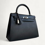 Bolsa Hermès Kelly 25 Noir com Ferragens Palladium