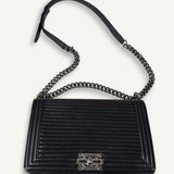 Bolsa Chanel Boy Striped Preta Média