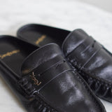 Mule Saint Laurent Le Loafer em Couro Brilhante com Vincos