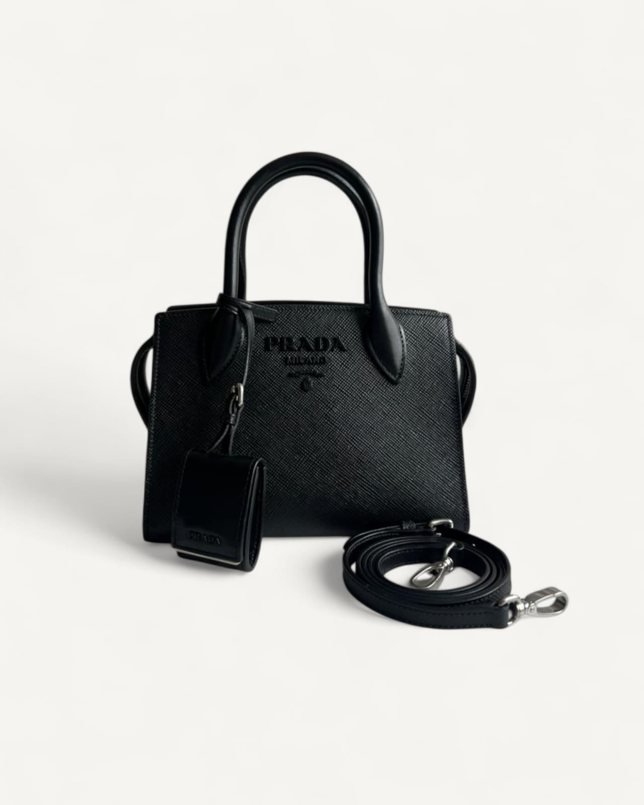Prada – Front Row