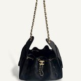 Bolsa Chanel 25 Small Caviar Preta com Ferragens Douradas
