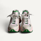 ⁠Tênis LOUIS VUITTON Run 55 Sneakers White And Green Monogram