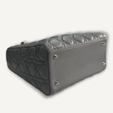 Bolsa Christian Dior Cannage Lady Dior Cinza Medium