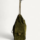 Bolsa Chanel 25 Medium Suede Verde com Ferragens Douradas