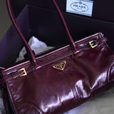 Bolsa Prada Bonnie Média Burgundy