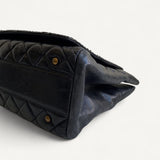 Bolsa Chanel Tote Bag Phyton Preta com Fearragens Douradas