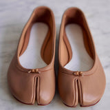 Sapatilhas Tabi Maison Margiela Couro Beige
