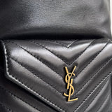 Bolsa Saint Laurent Niki Bucket Preta com Ferragens Douradas