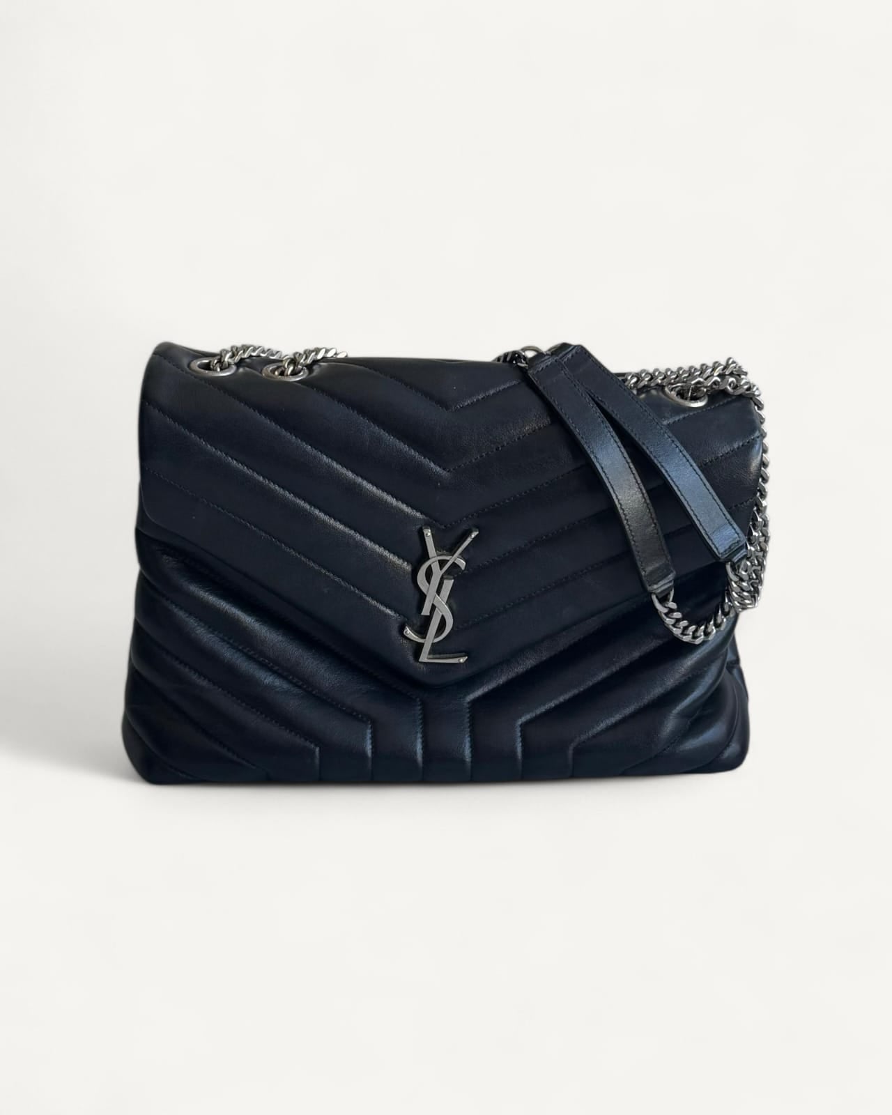 Yves Saint Laurent – Front Row